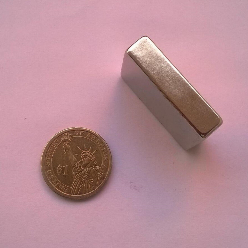 40mm x 25mm x 10mm neodymium block magnet